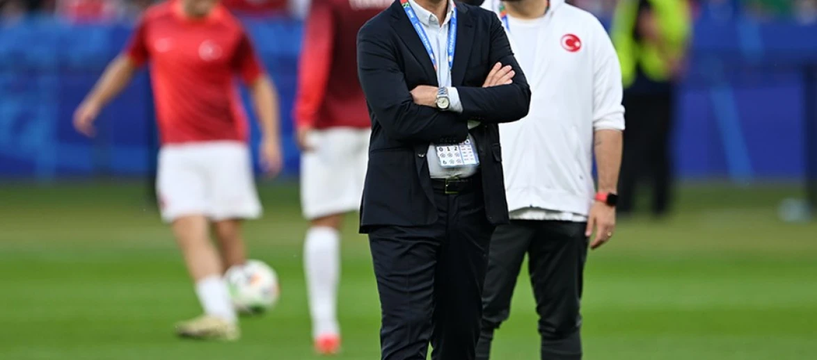 Montella’nın Tercümanı Dani Kimdir, İsmi Ne? Milli Takım Tercümanı Dani Tano (Gaetano Daniele Salierno) Kim, Kaç Yaşında, Nereli, Eşi?