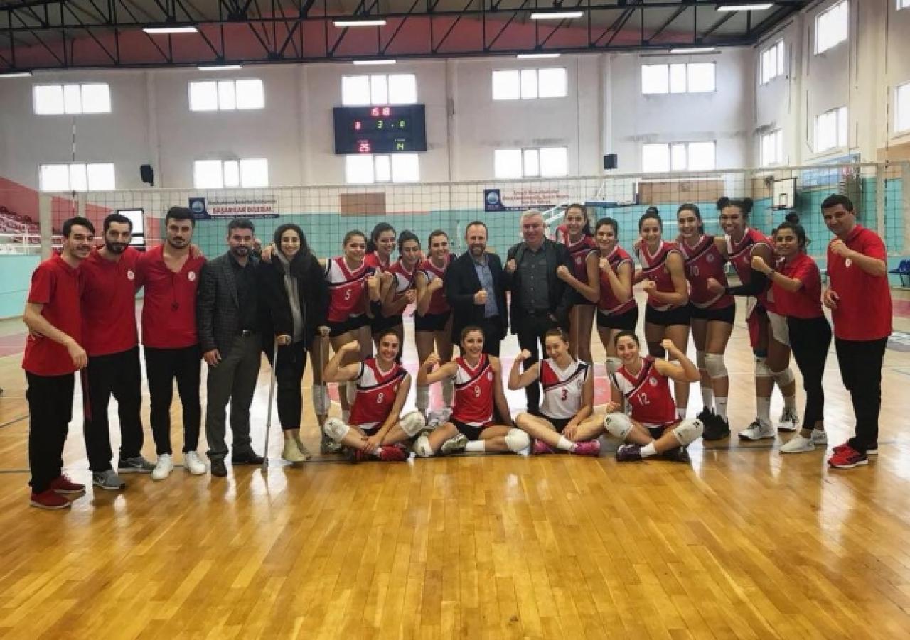 Büyükçekmece Voleybol Akademisi'nin rakibi Küçükyalı