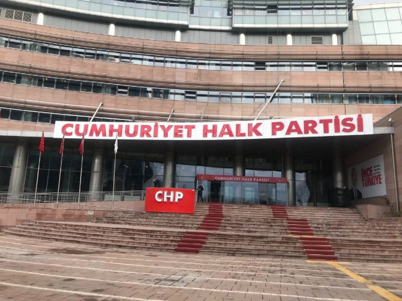 CHP'nin sandık görevlilerine AK Parti'den itiraz