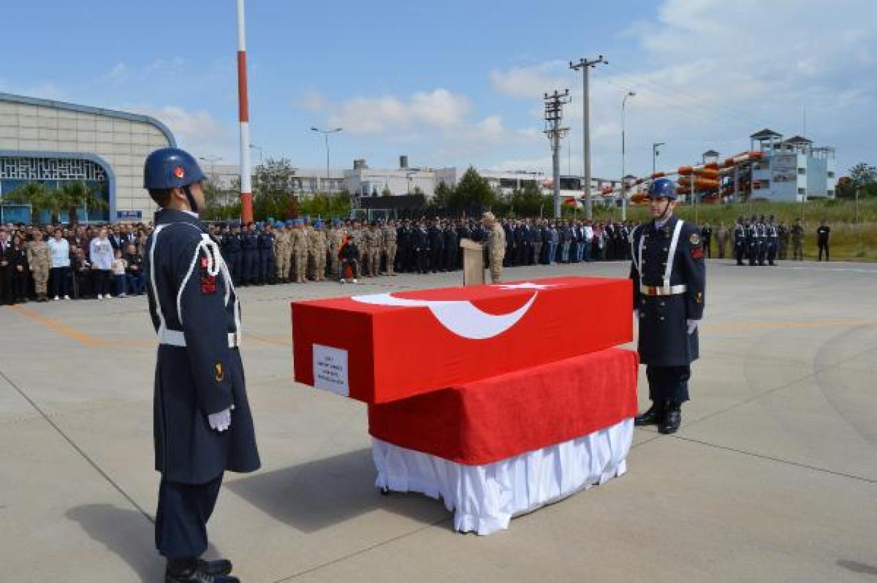 Şehit astsubay, memleketine uğurlandı