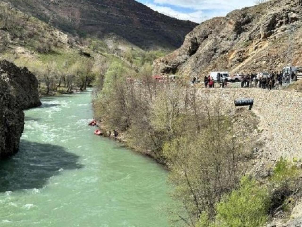 Munzur Çayı'na uçan otomobil, 11’inci günde bulundu