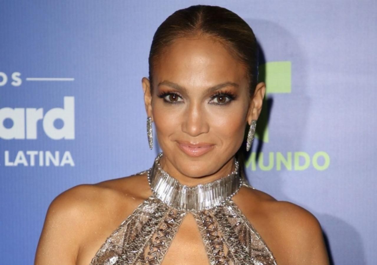 Jennifer Lopez'in son pozu nefes kesti! Instagram sallandı