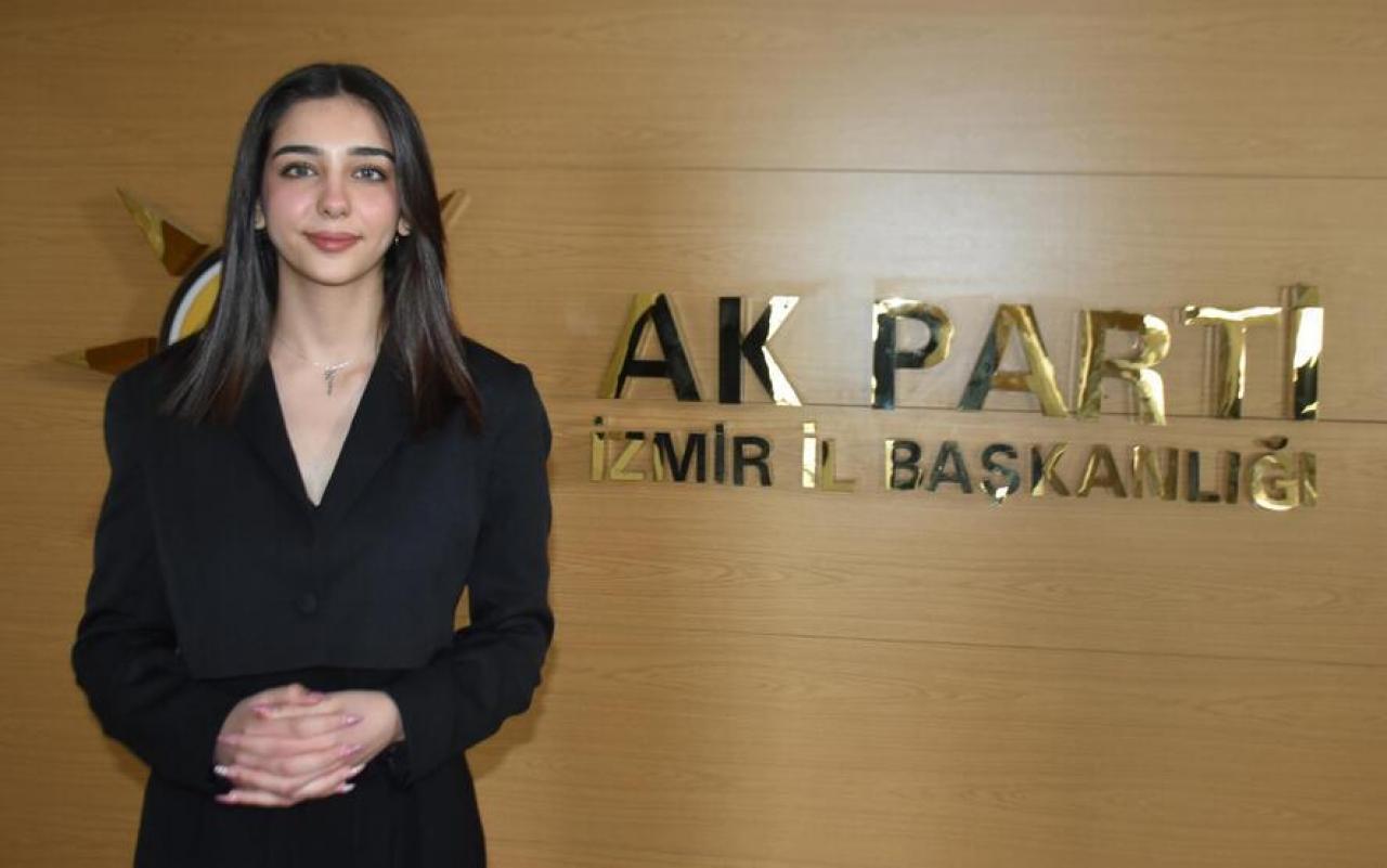 AK Parti'nin En Genç Milletvekili Adayı Nisa: Gençler için Sürprizlerimiz Olacak