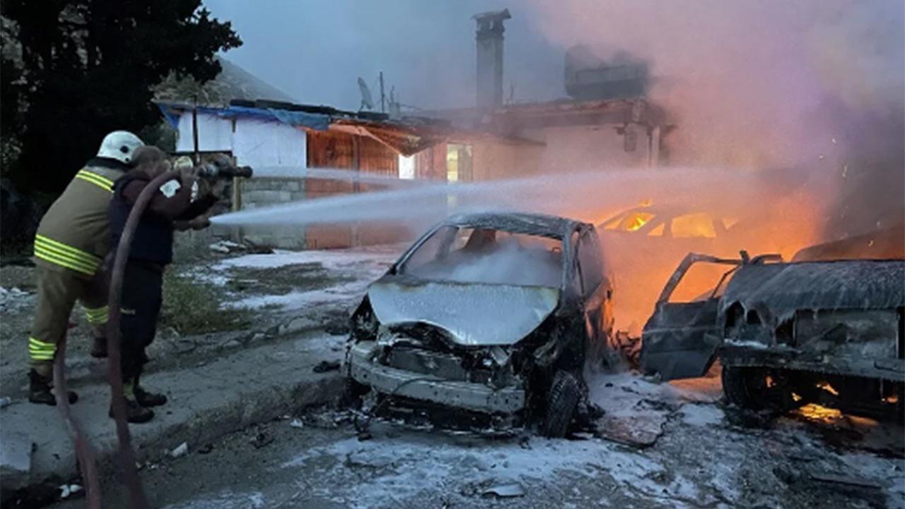 Hatay'da feci kaza! Kamyon kalabalığın arasına daldı: 12 ölü, 31 yaralı