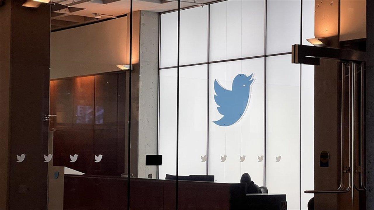 Twitter `Öne Çıkanlar' Özelliğini Yayınladı