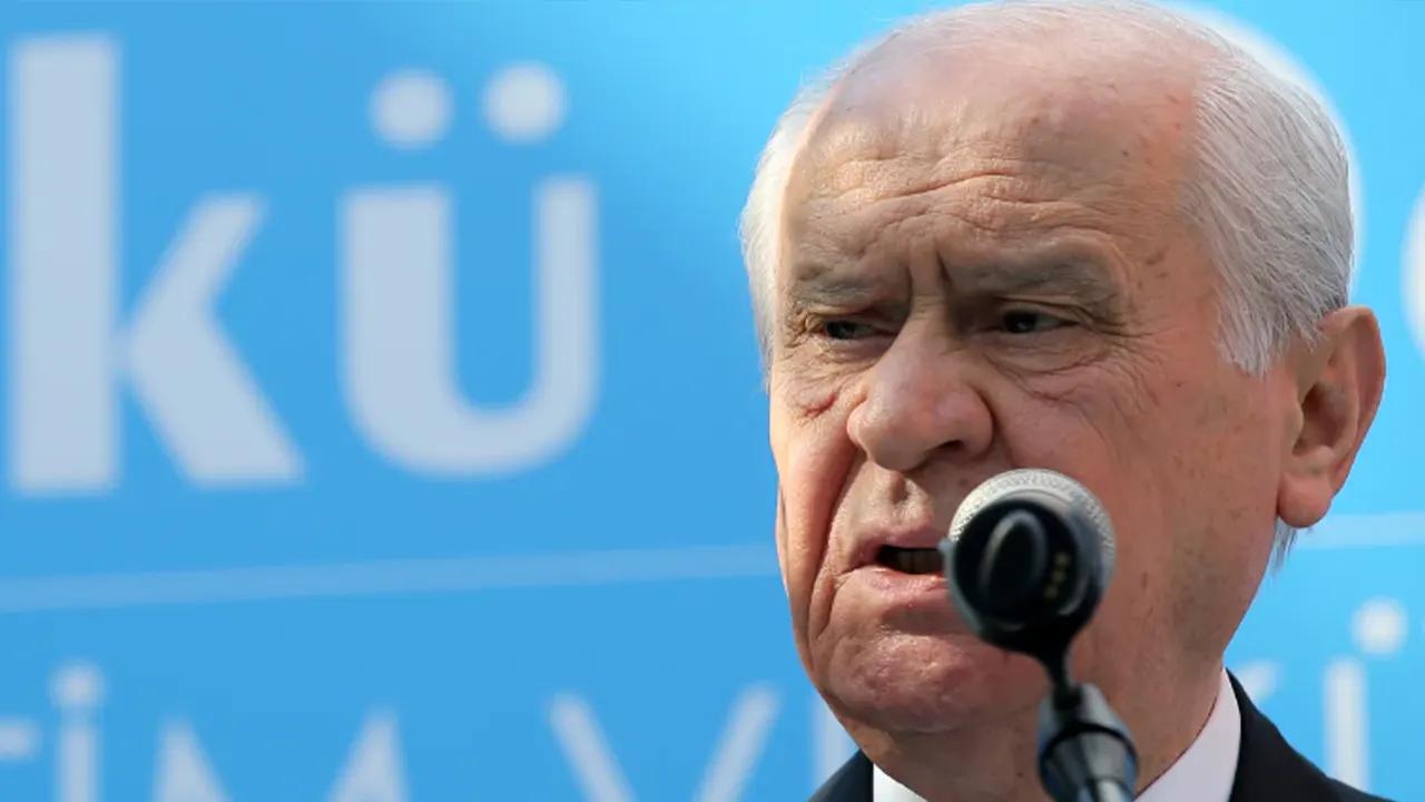 Bahçeli'den dikkat çeken çıkış! Türkiye'yi bekleyen değişim ne?