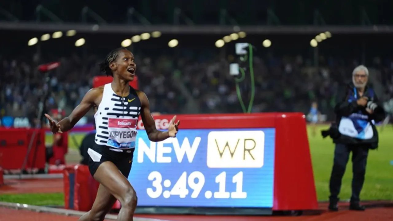 Kenyalı atlet Faith Kipyegon dünya rekoru kırdı