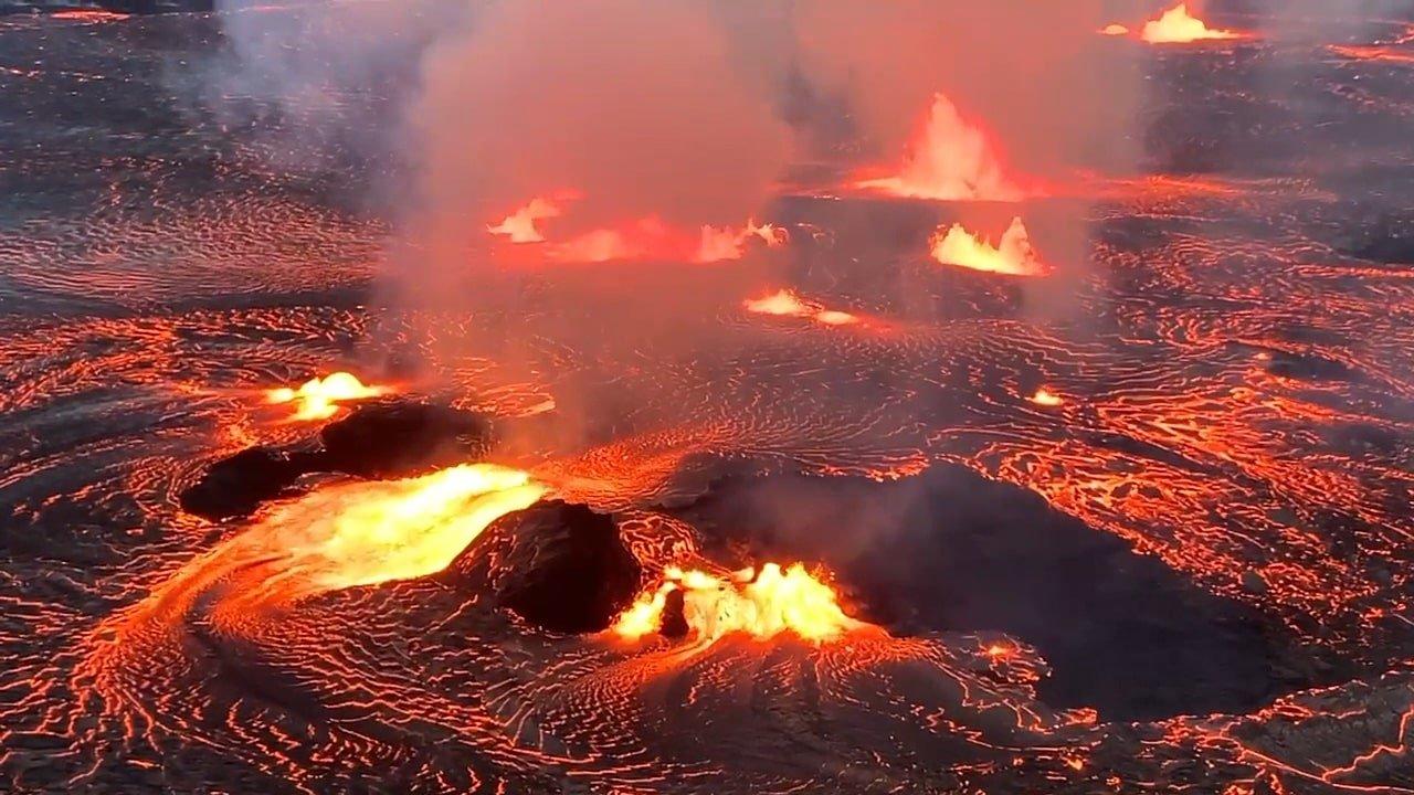 Kilauea yanardağında patlama: "Sağlık tehlikesi yaratabilir"