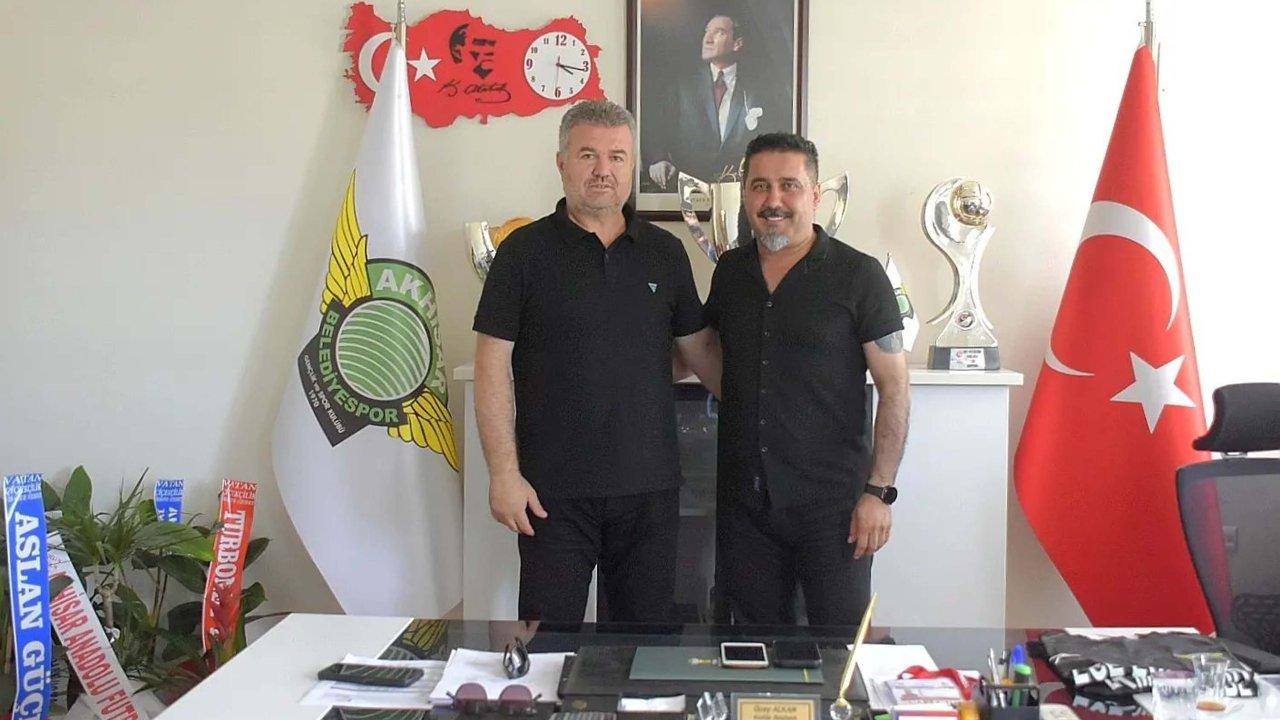 Akhisarspor'da Yanar dönemi