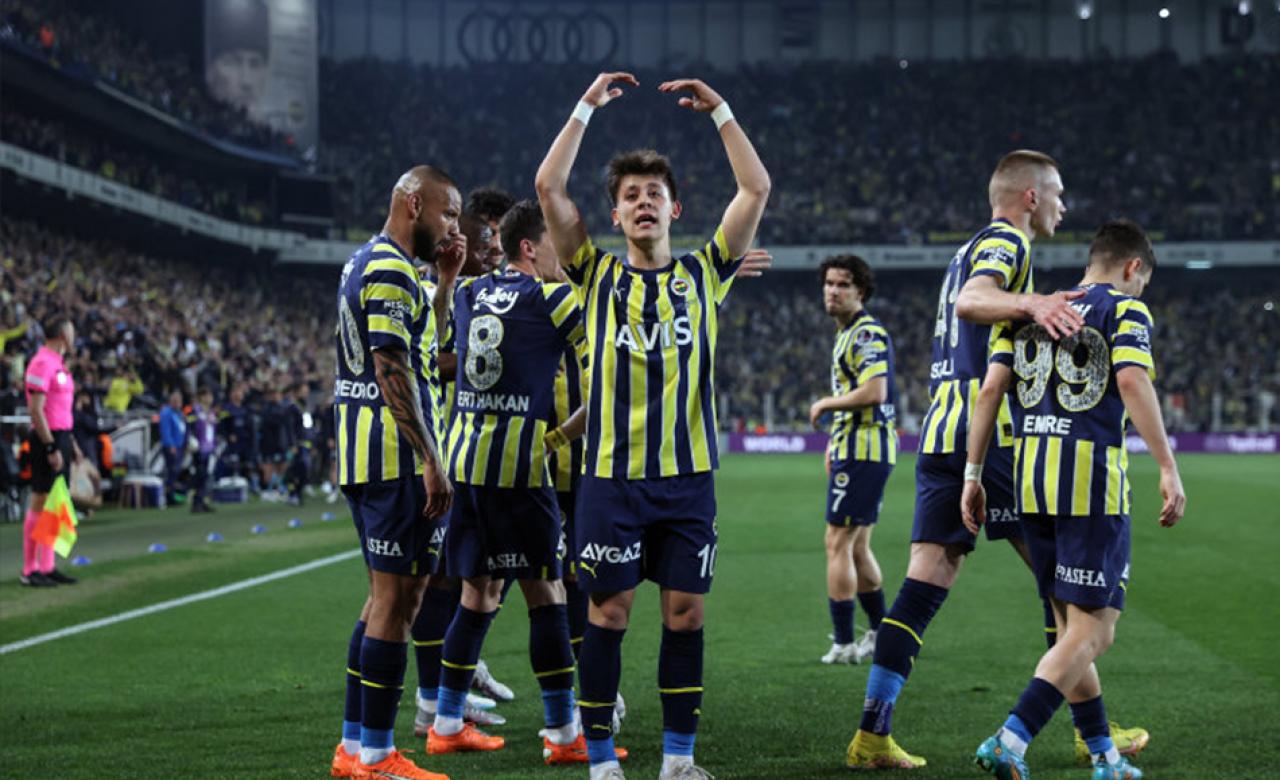 Fenerbahçe'de kombine fiyatları belirlendi