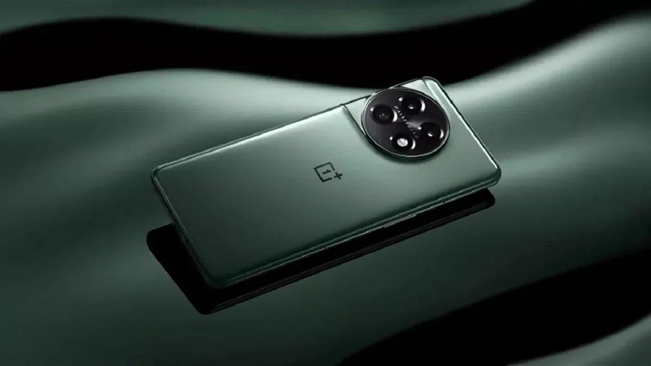 OnePlus 12, Snapdragon 8 Gen 3 işlemciye sahip olacak