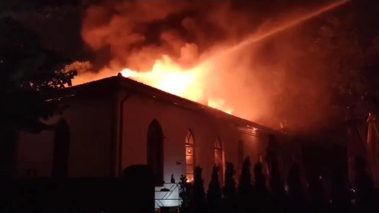 Topkapı Sarayı'ndaki yangınla ilgili açıklama geldi