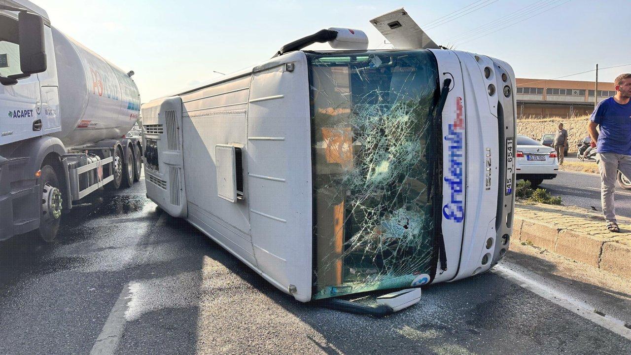 İşçi servisi kaza yaptı! Trafik tek şeritten sağlandı: 25 yaralı