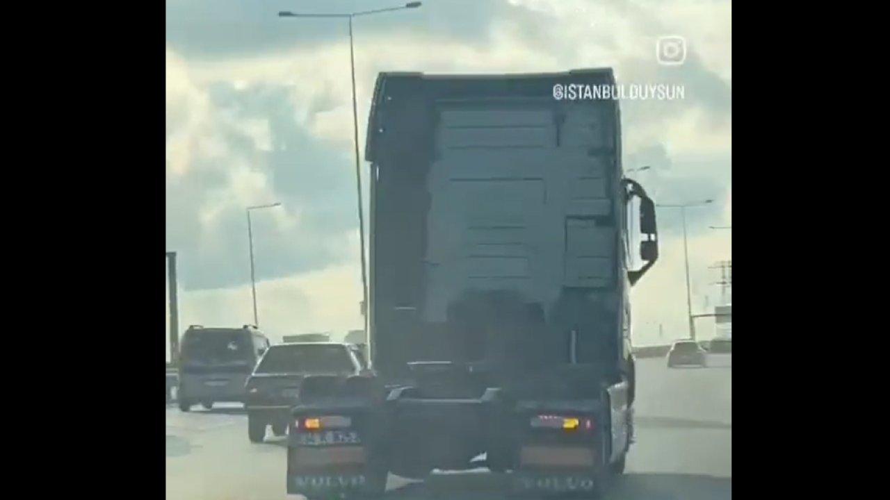 Trafik magandaları düğün konvoyunda… Yoğun trafikte akılalmaz hareketler!