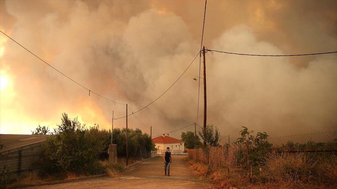 Yunanistan’da alevlerle mücadele: 6’ncı gününde de devam ediyor