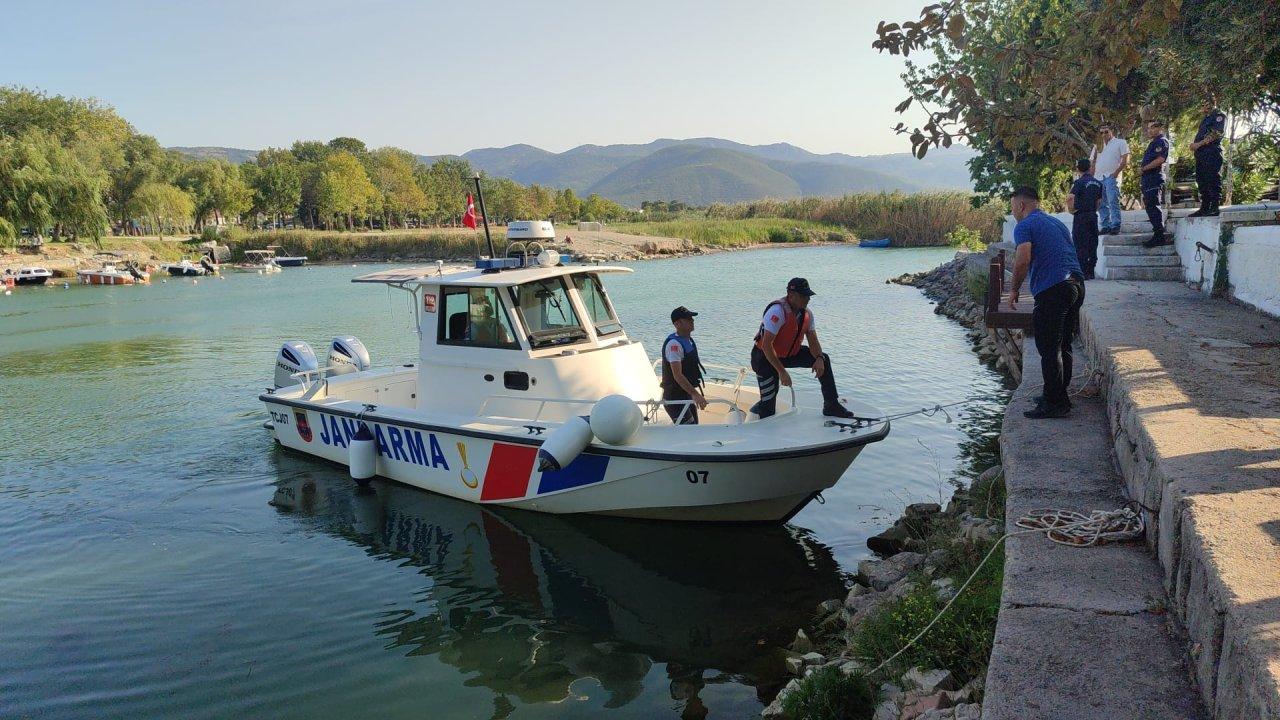 İznik Gölü'ne atlayan yüzme hakemi kayıp