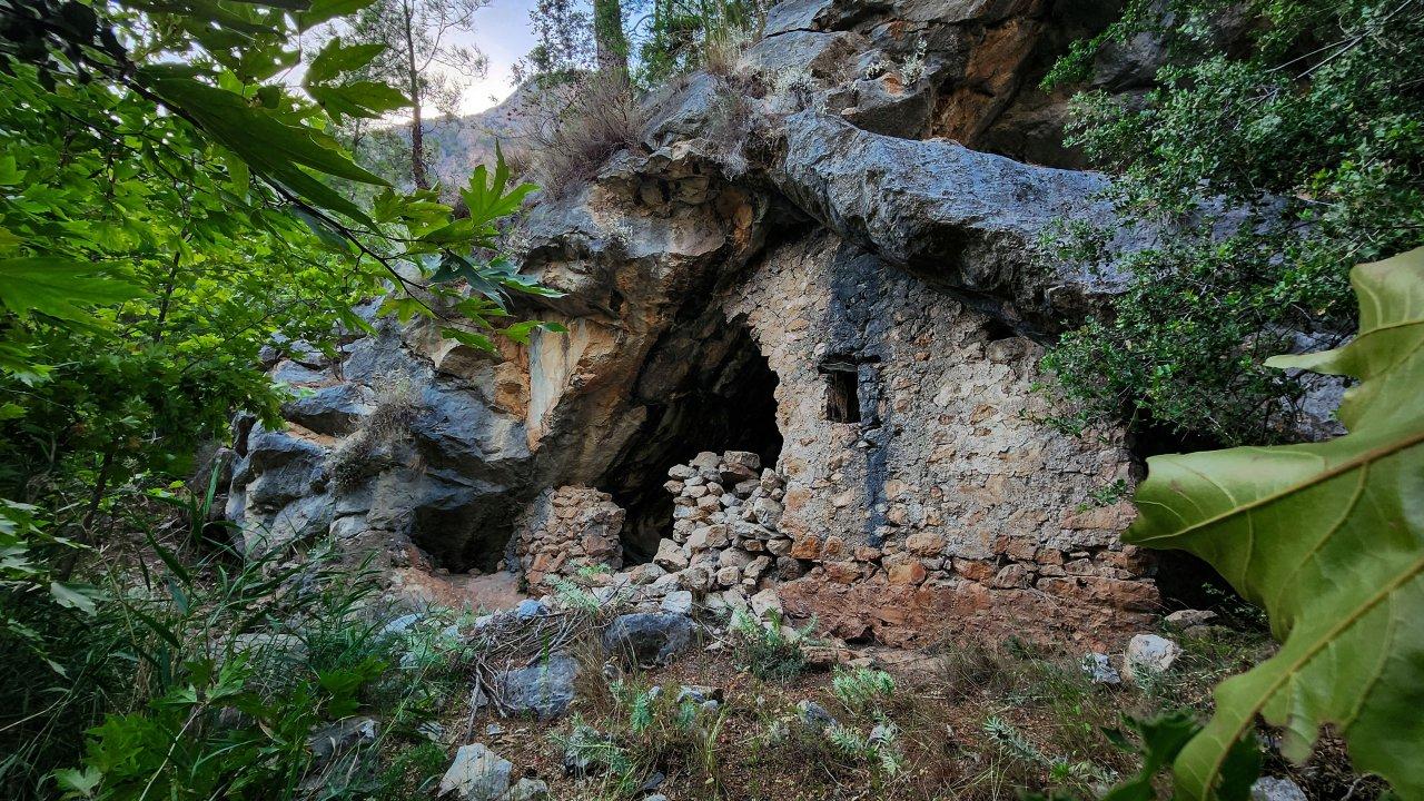 Çevresel tehditler altında: Gizemli manastır kurtarılmayı bekliyor