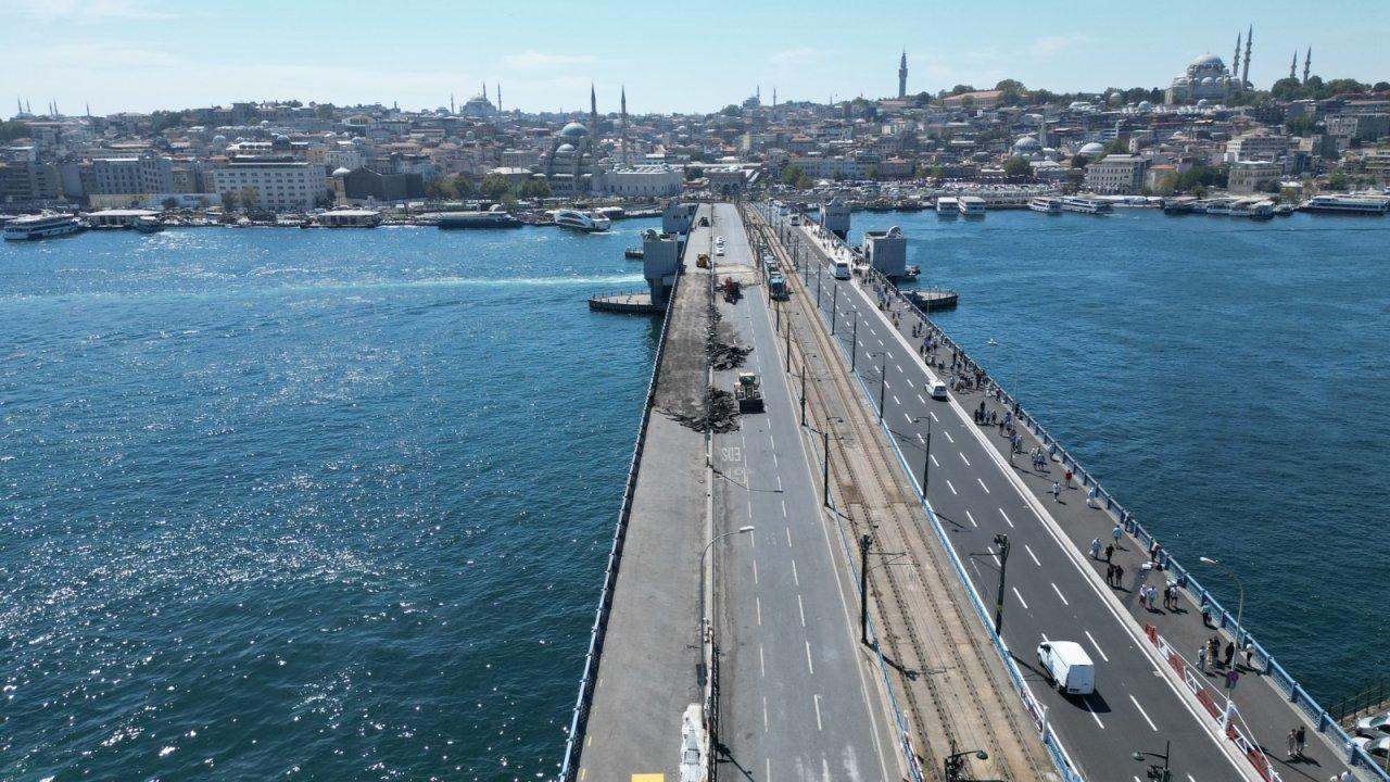 Galata Köprüsü’nde 1. etap tamam