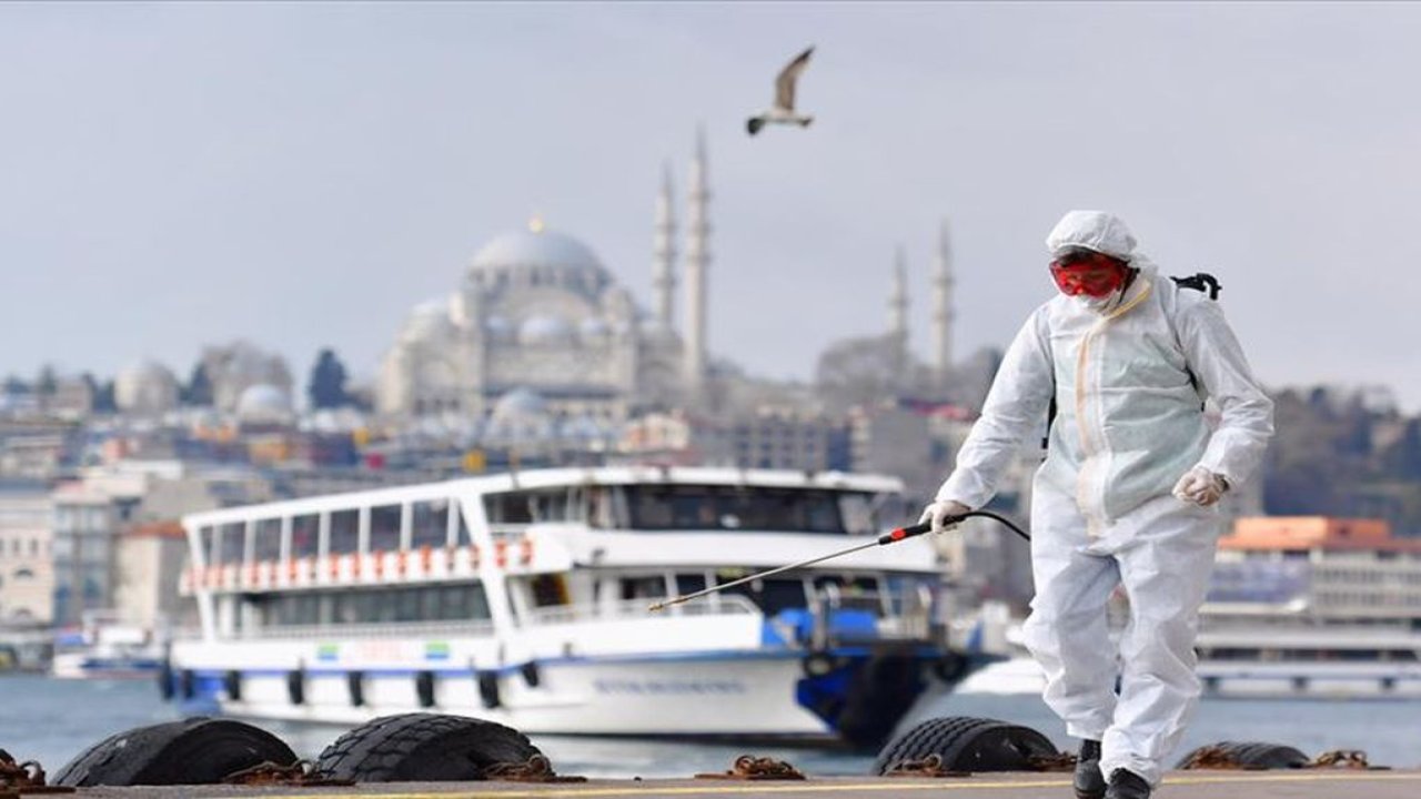 Türkiye'de ilk kez görüldü! İşte Eris varyantının belirtileri...