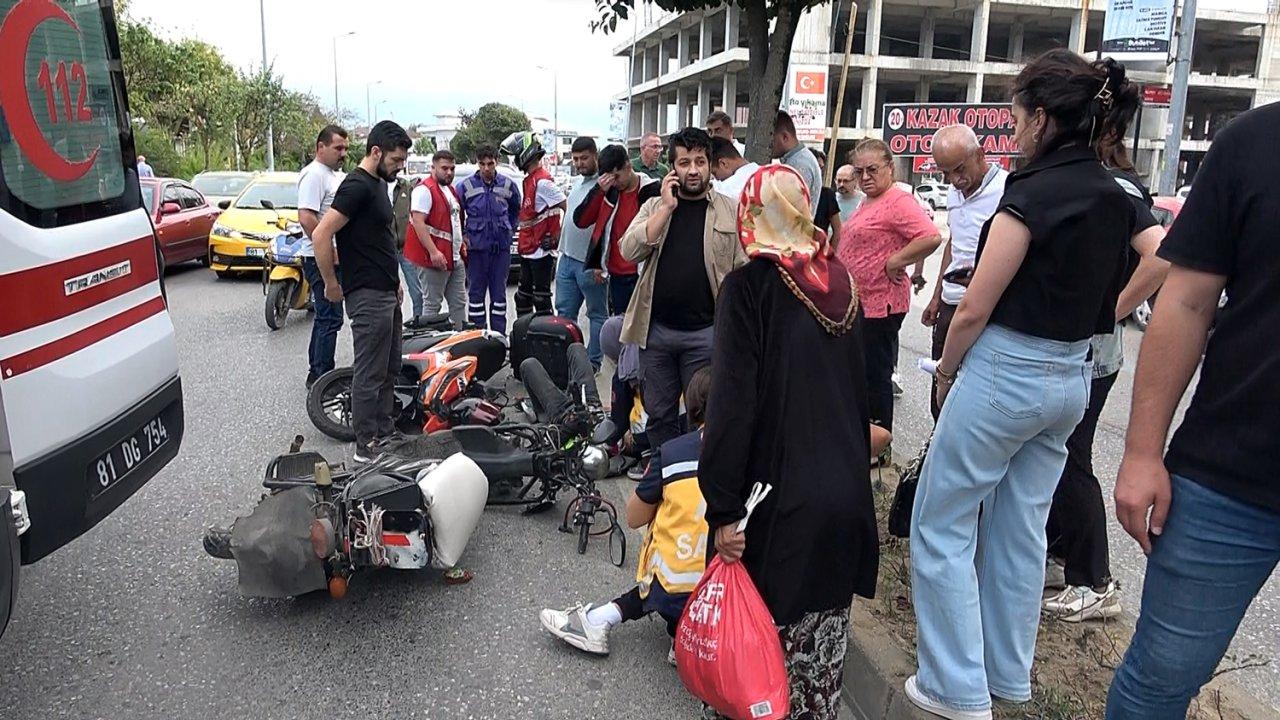 Elektrikli bisikletliyle ters yöne girdi... Çocuk kazaya neden oldu: Yaralılar var