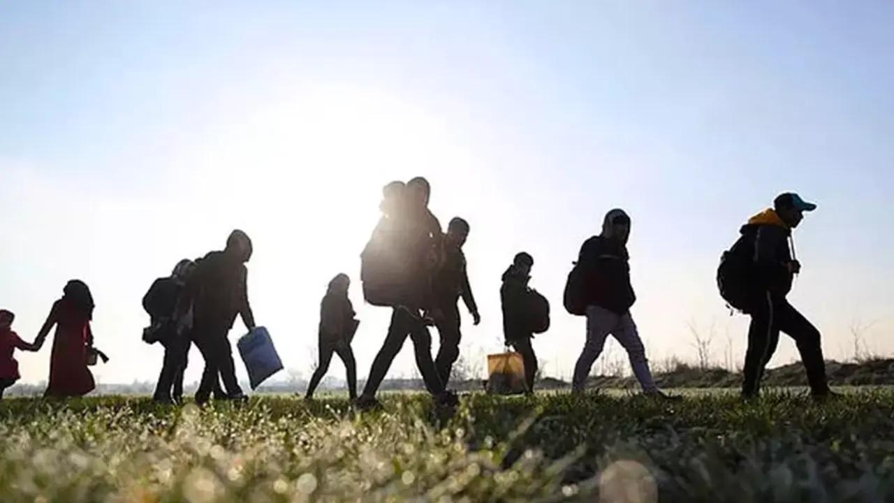 Göç İdaresi Başkanı Türkiye'de kalıcı olarak bulunan yabancı sayısını açıkladı: Kaç Suriyeli var?