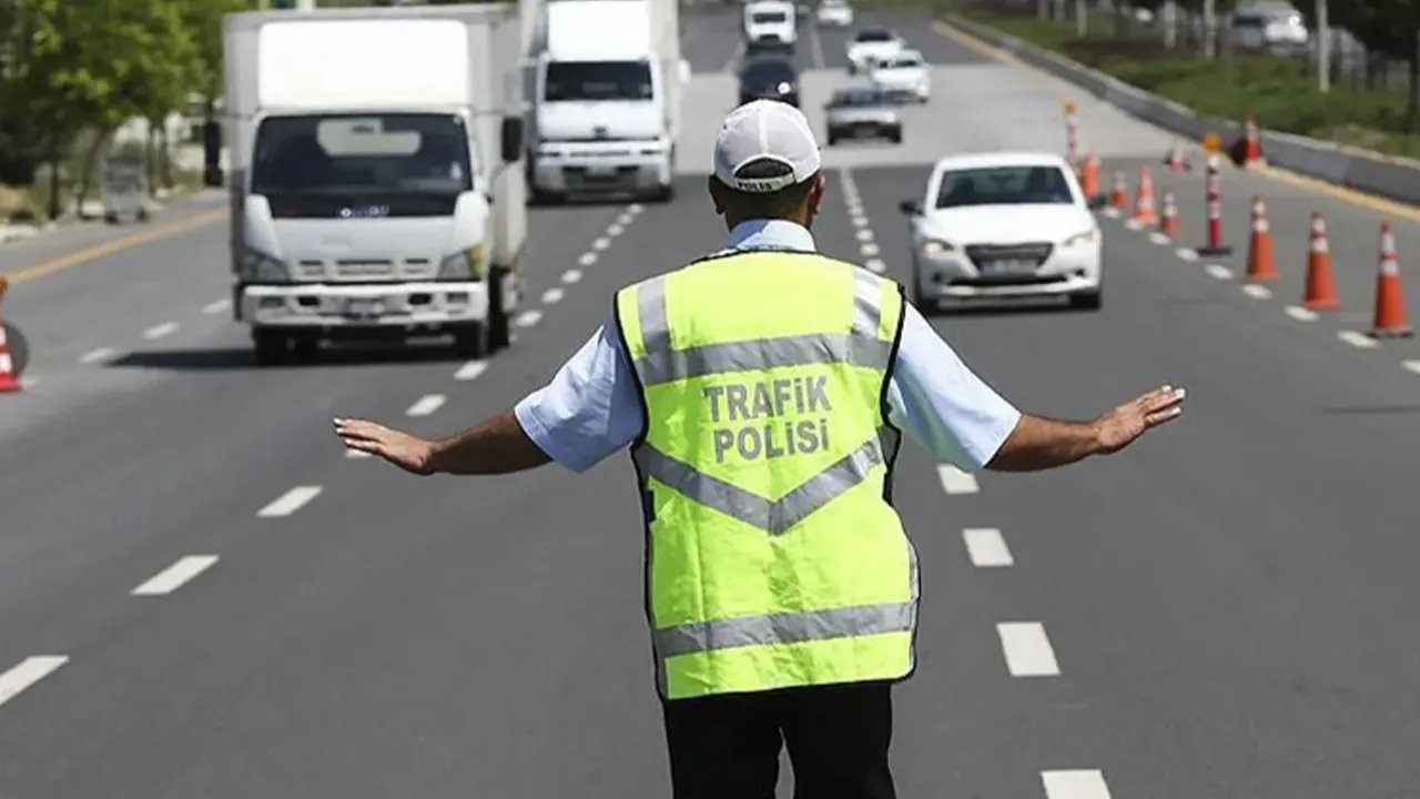 Sürücüler dikkat! Bazı yollar trafiğe kapatılacak