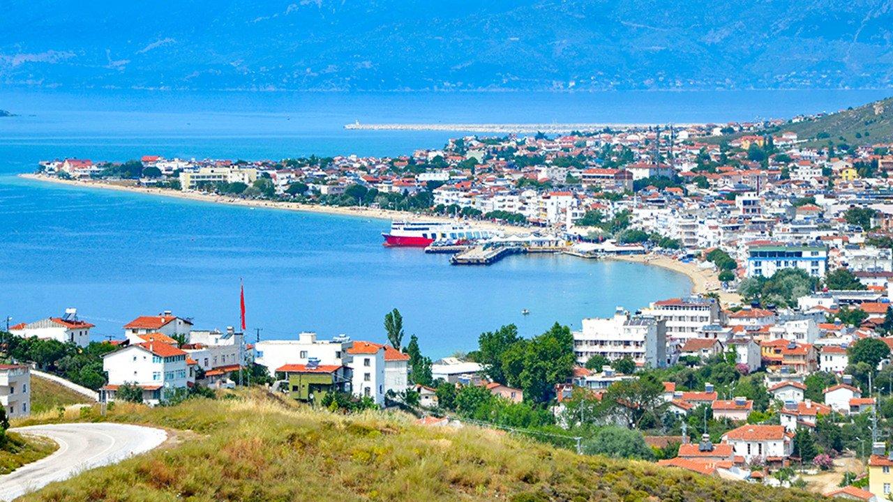 Dört mevsim tatil yapabileceğiniz eşsiz güzellik Avşa Adası