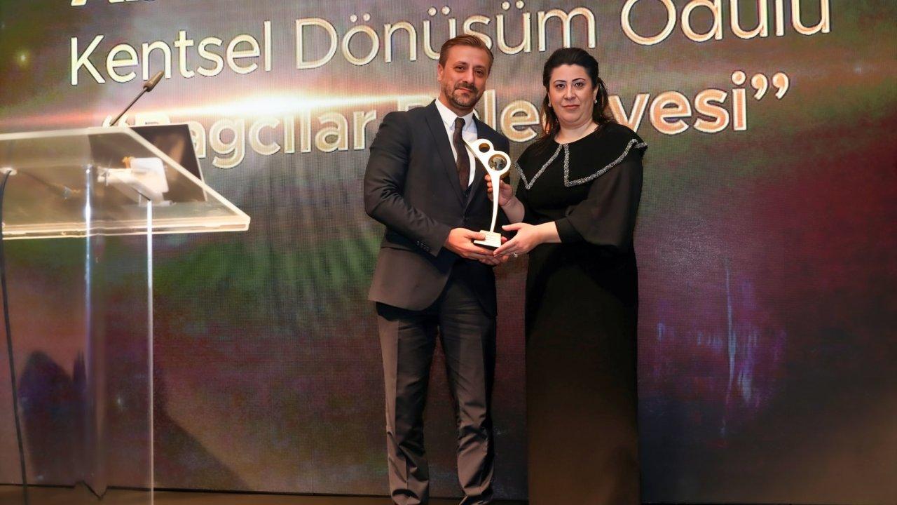 Abdullah Özdemir’e “Kentsel Dönüşüm” ödülü