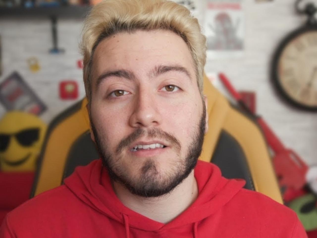 Youtuber Enes Batur kimdir? Annesi babası ne iş yapıyor