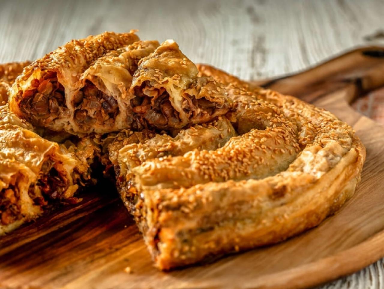 Gelinim Mutfakta mercimekli börek nasıl yapılır? Malzemeleri ve tarifi