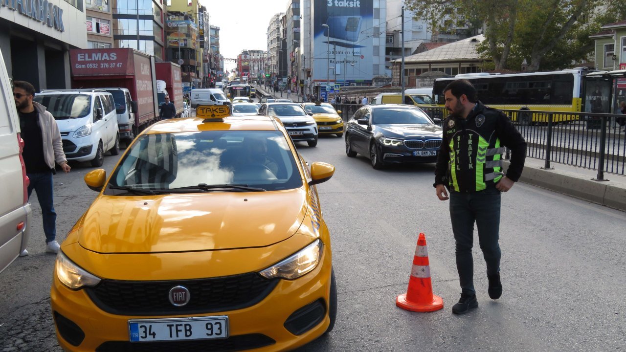 Denetim sırasında ceza yazılan sürücüden polise: Hakkımı helal etmiyorum