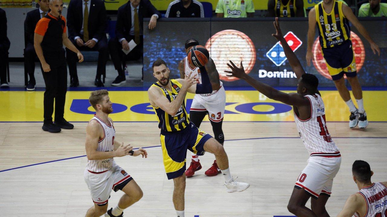 Fenerbahçe, Olympiacos'u devirdi!