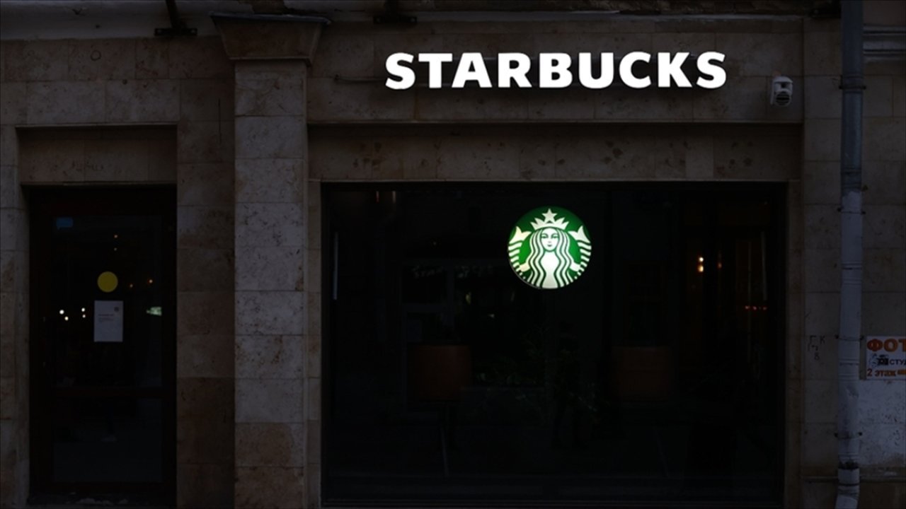 Starbucks'tan dev zarar! 20 günde eridi...