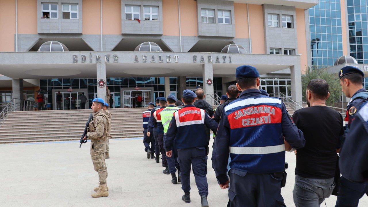 Yunanistan'a kaçmak isteyen 5 terör şüphelisi yakalandı