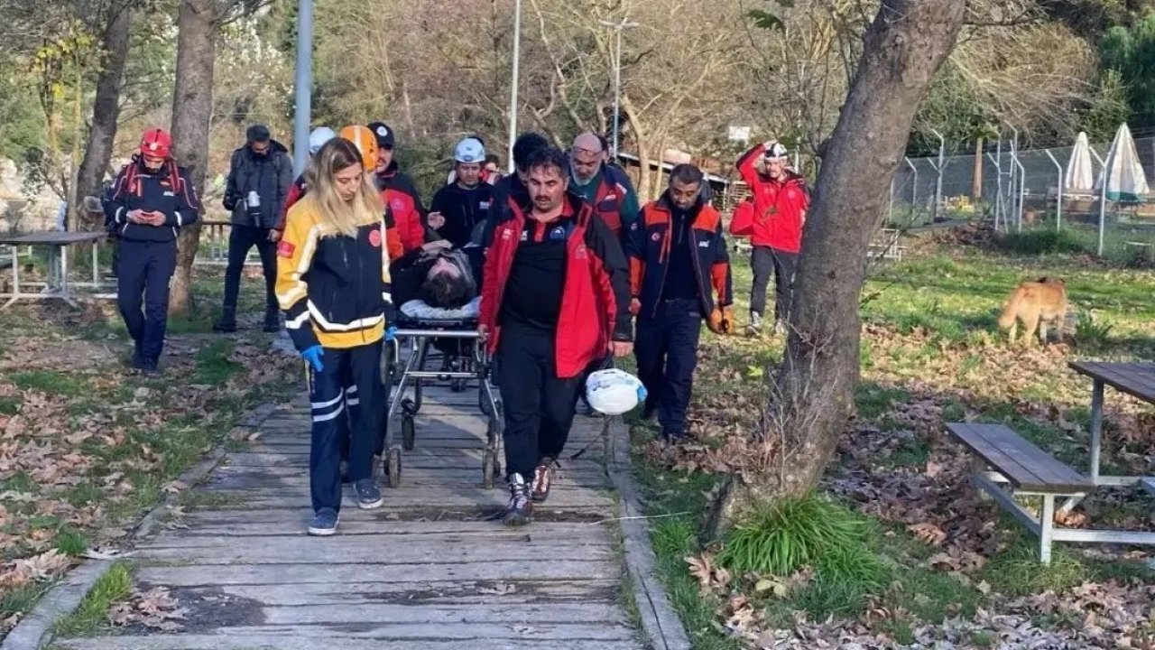 Ballıkayalar Kanyonu’nda bir kişi mahsur kaldı: 2 saatlik çalışma ile kurtarıldı