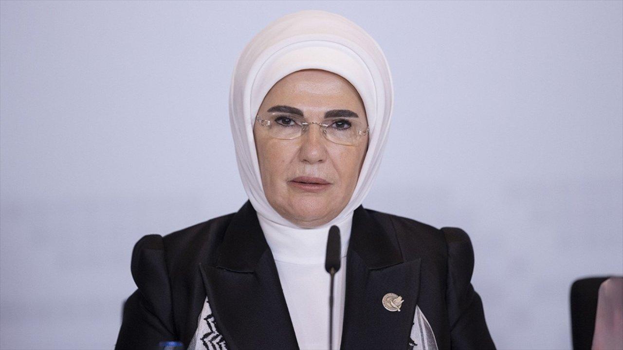 Emine Erdoğan 2024 yılı mesajını yayınladı