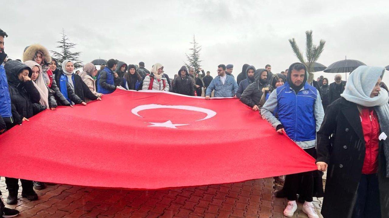 Şehit polis memuru Fethi Sekin, mezarı başında anıldı