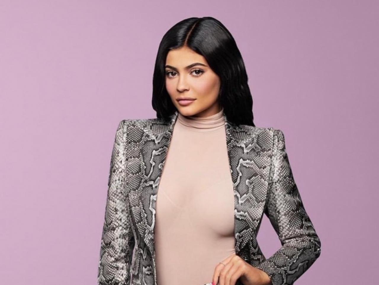 Kylie Jenner dünyanın en genç milyarderi oldu!