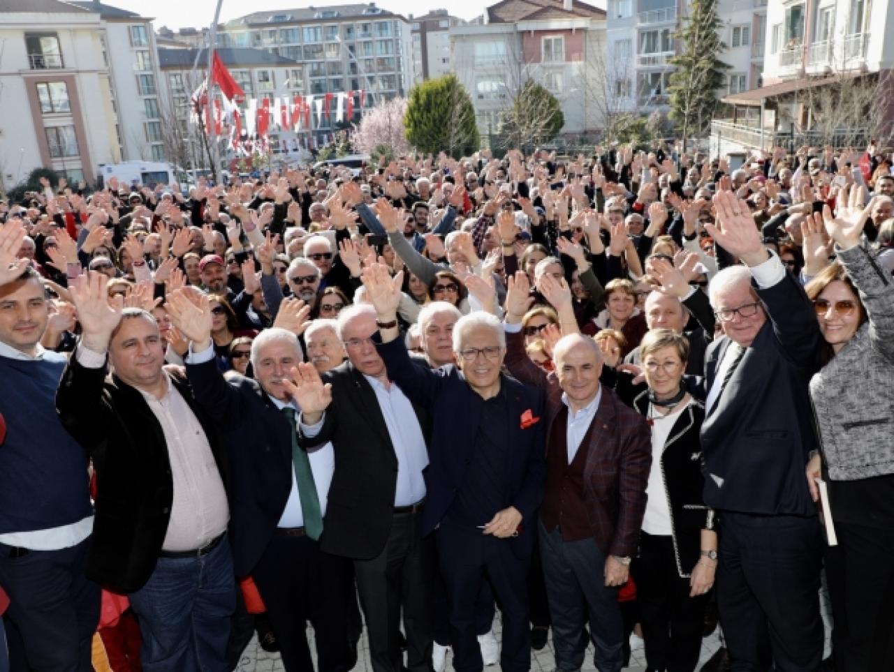 Zülfü Livaneliler kolay yetişmiyor