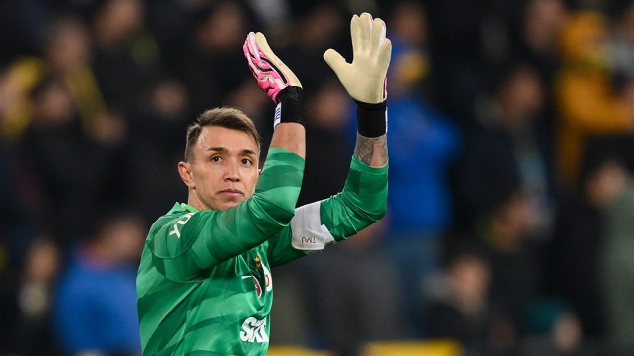 Futbola öngörülebilirlik katan kaleci: Fernando Muslera