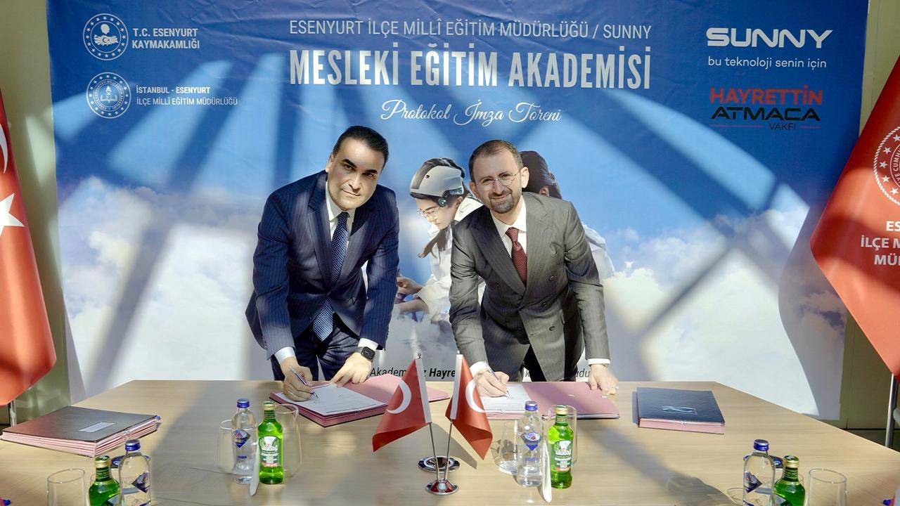 İmzalar atıldı