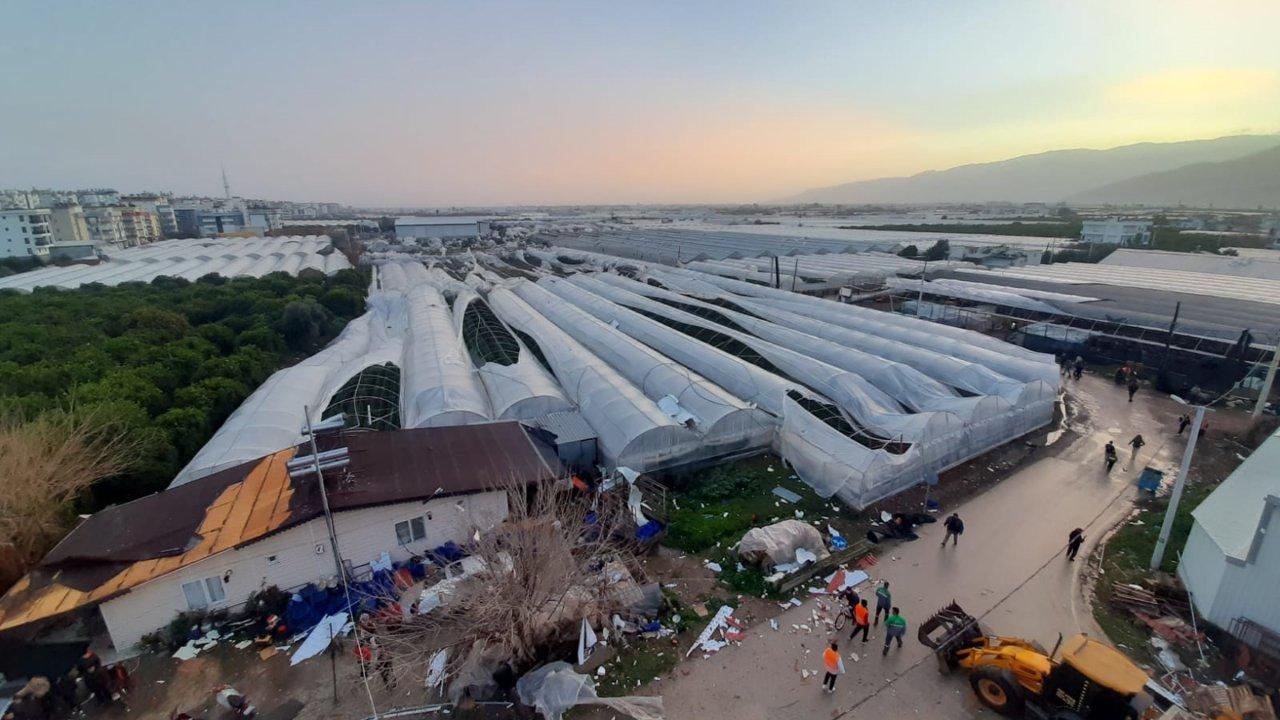 Antalya'da hortum çıktı