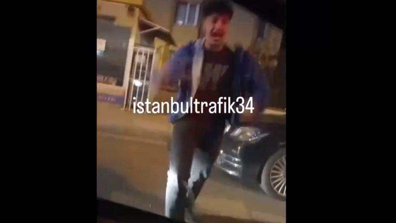 Kadın sürücü trafikte dehşeti yaşadı!