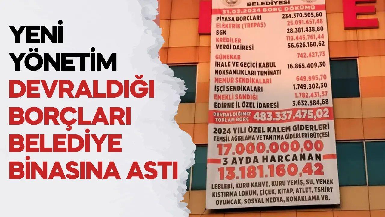 AK Parti’den CHP’ye geçen belediyenin borçları binaya asıldı!