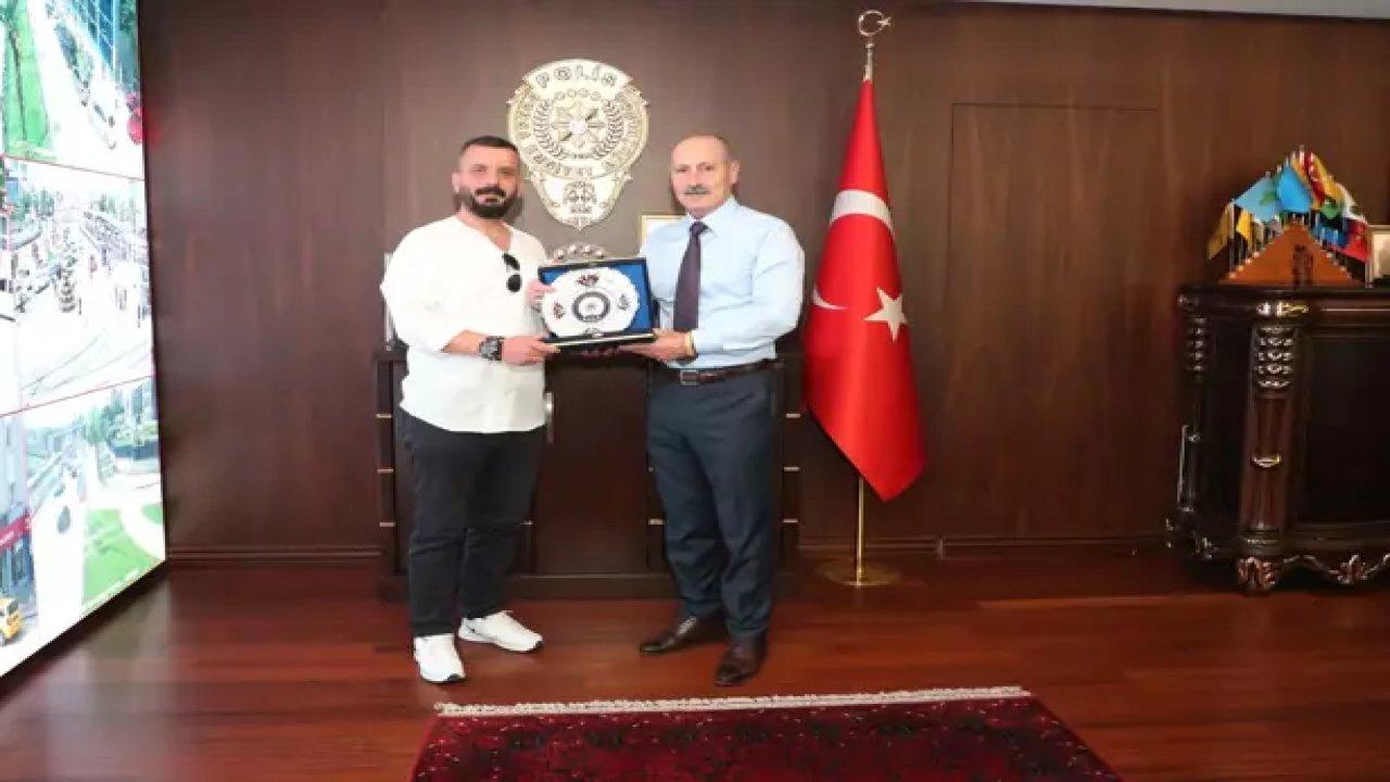 Şüpheliyi etkisiz hale getiren esnafa, emniyet müdüründen plaket