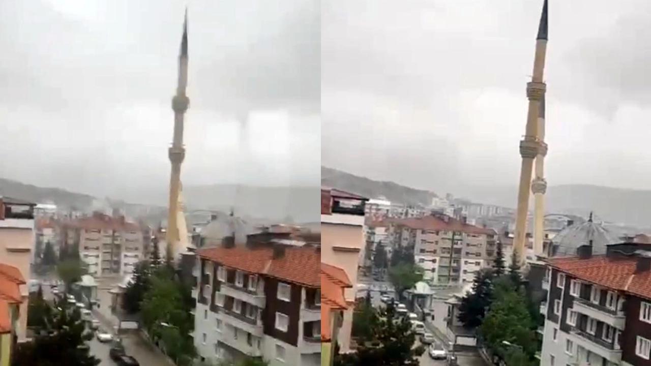 Çankırı'yı fırtına vurdu: Minare yıkıldı, çatılar uçtu