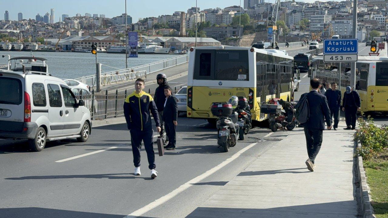 İETT otobüsüyle motosiklet kazaya karıştı: 1 kişi yaralandı