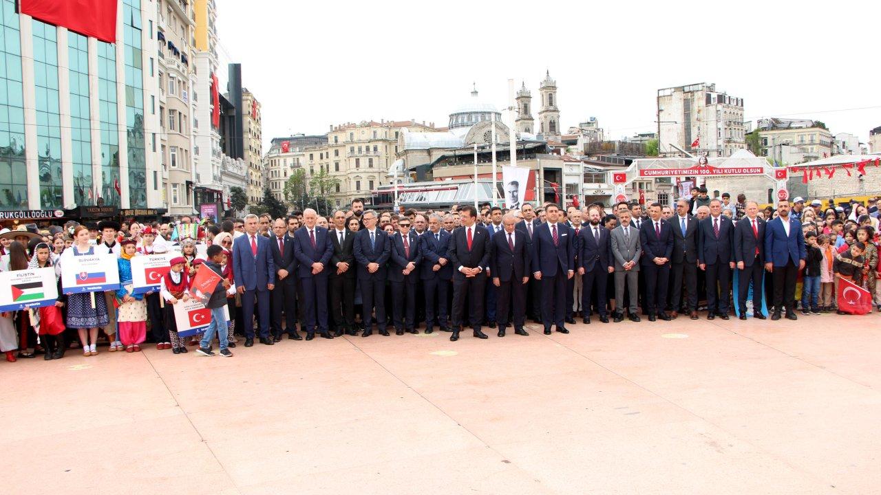 Taksim’de 23 Nisan töreni: Ekrem İmamoğlu 'Dünyada çok az rastlanır'