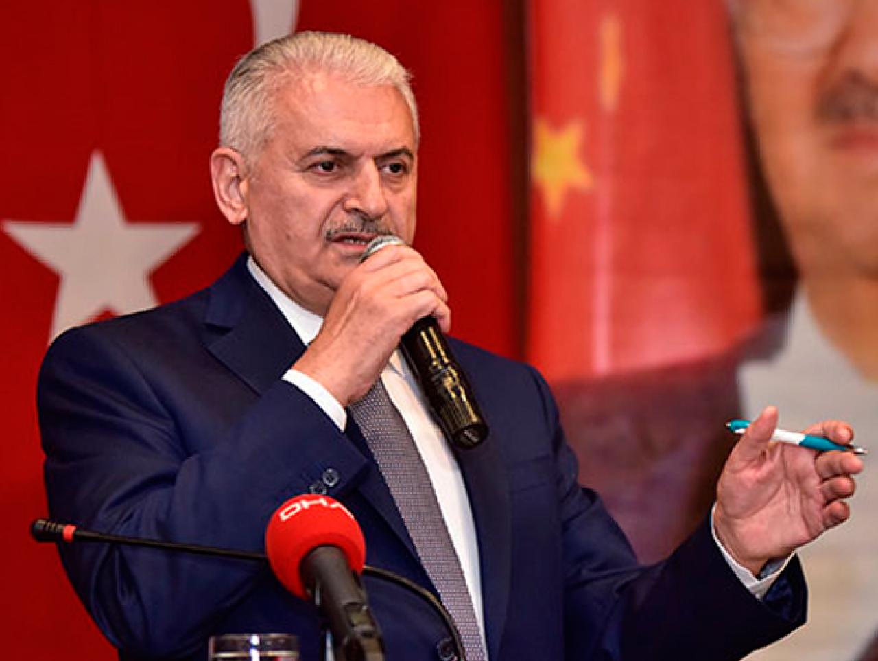 Binali Yıldırım: Siyaset hayatımda, iş hayatımda Özal'ı hep örnek almışımdır