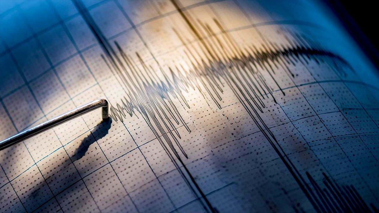 Vanuatu'da 6,1 büyüklüğünde deprem